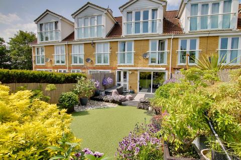 Riverdown, March PE15