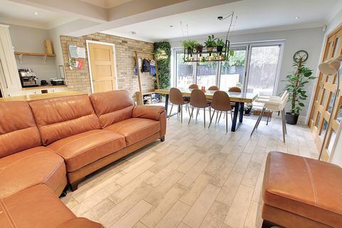 4 bedroom detached house for sale, Elwyndene Road, March PE15