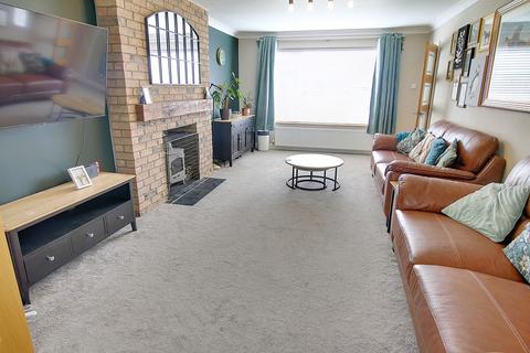 4 bedroom detached house for sale, Elwyndene Road, March PE15