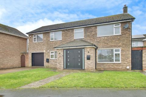 4 bedroom detached house for sale, Elwyndene Road, March PE15