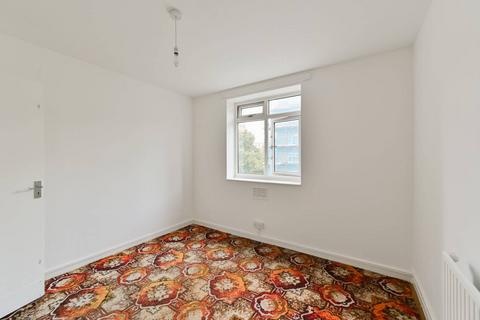 Bancroft Court, Lansdowne Gardens, Nine Elms, London, SW8