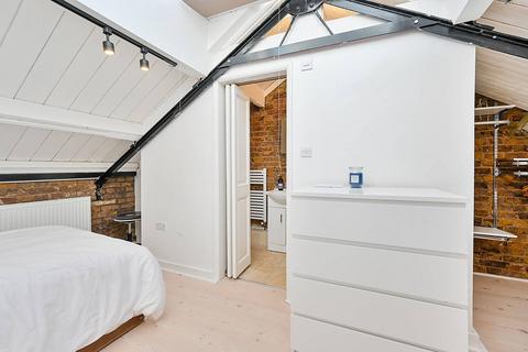 Apartment 2, The Old Baths Clifden Road, Brentford, TW8 0PF