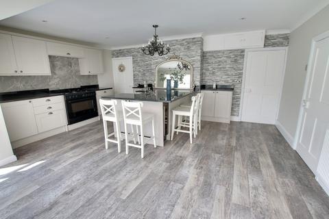 3 bedroom cottage for sale, Station Road, March PE15