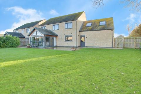 4 bedroom detached house for sale, Clayfields Drive, Wimblington PE15