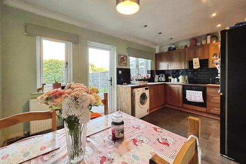 3 bedroom semi-detached house for sale, Anglers Close, March PE15