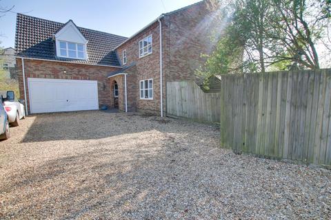 4 bedroom detached house for sale, Whittlesey Road, March PE15