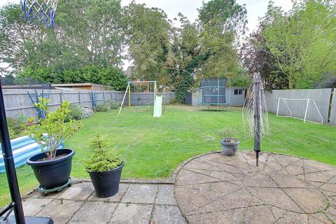 4 bedroom detached house for sale, Shaftesbury Avenue, March PE15