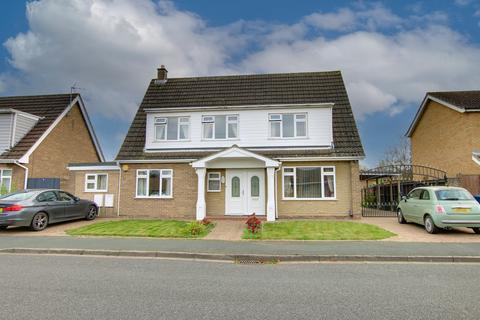 4 bedroom detached house for sale, Elwyndene Road, March PE15
