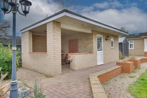 4 bedroom detached house for sale, Elwyndene Road, March PE15