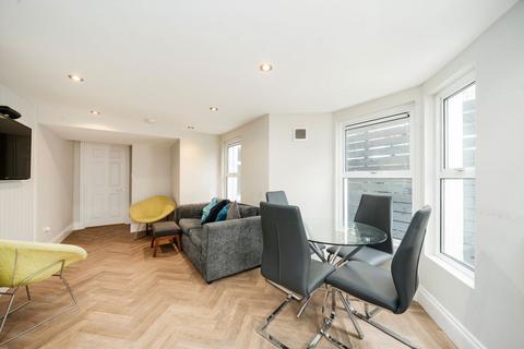 undefined, Kilburn Park Road, London NW6