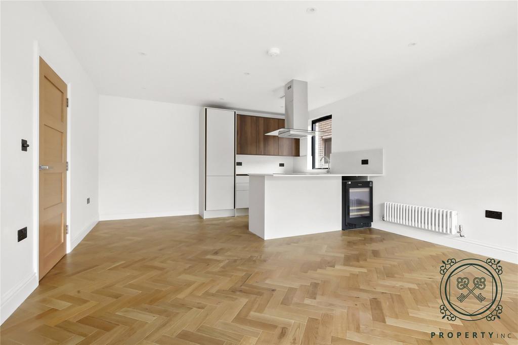Kitchen/Reception