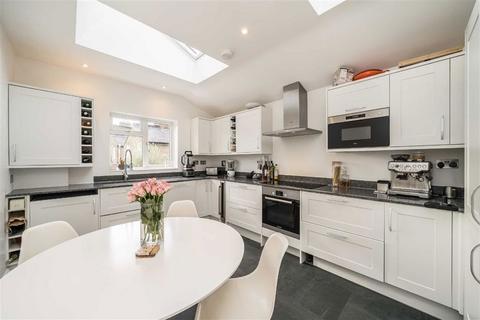 undefined, Thornbury Road, London SW2