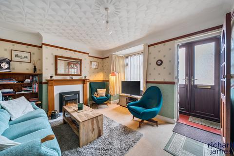 2 bedroom terraced house for sale, Beckhampton Street, Swindon, SN1