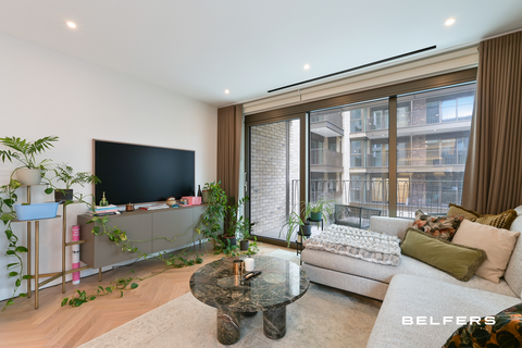 2 bedroom flat to rent, Chelsea, Hampton House, Michael Road, London, SW6