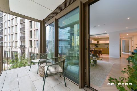 2 bedroom flat to rent, Chelsea, Hampton House, Michael Road, London, SW6