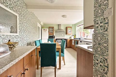 3 bedroom terraced house for sale, Hales Road, Wednesbury