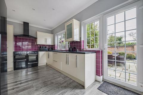 5 bedroom semi-detached house for sale, Maidstone Road, Sidcup