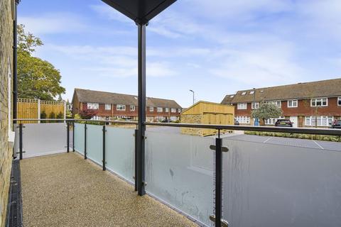 2 bedroom flat for sale, 1 Ash Close, Sidcup