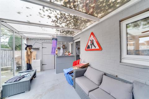 3 bedroom terraced house for sale, 49 Brandsfarm Way, Telford, Shropshire