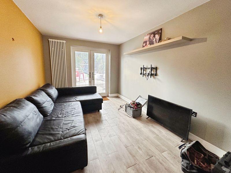 Lounge/Bedroom Four