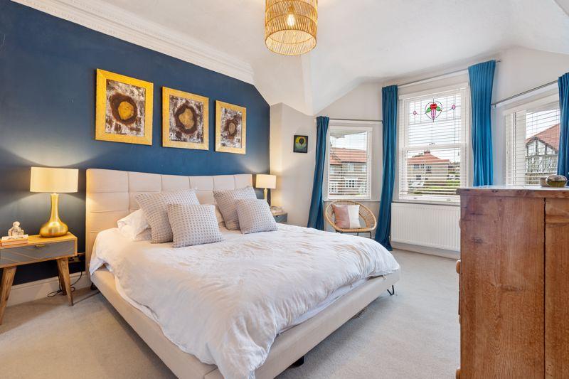 Perth House, 27...
