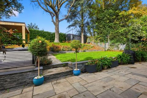 5 bedroom detached house for sale, Herington Grove, Hutton Mount, Brentwood CM13