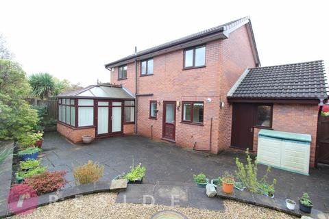 4 bedroom detached house for sale, Forest View, Rochdale OL12