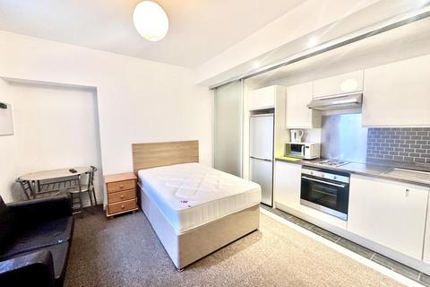 undefined, 12 Whitefield Tce, Flat 8