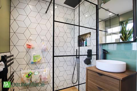 20 Dudley Avenue, Waltham Cross, EN8 8RR