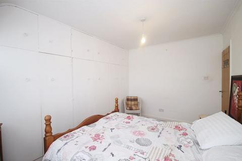 3 bedroom semi-detached house for sale, Oldfield Lane South, Greenford