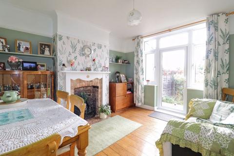 undefined, Eaton Avenue, Bletchley, Milton Keynes