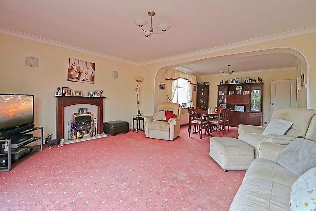 Living /Dining Room