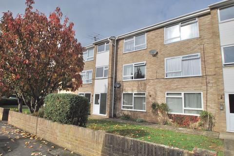 1 bedroom apartment to rent, Molesey Avenue, West Molesey