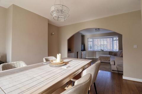 25 Copse Road, Scunthorpe, DN16 3JA