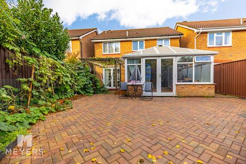 4 bedroom detached house for sale, Poole BH17