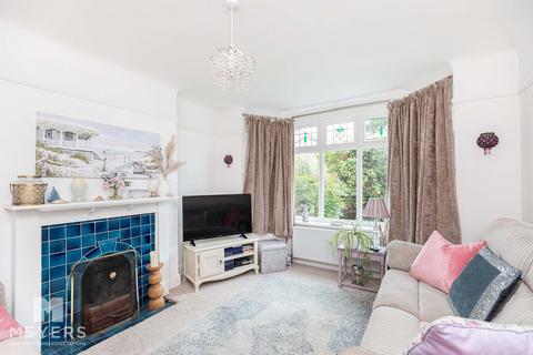 3 bedroom detached house for sale, Gleadowe Avenue, Christchurch, BH23 1