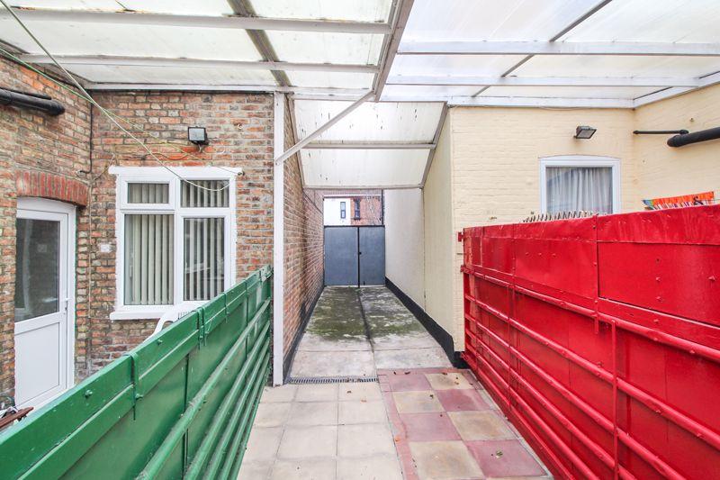 Rear Garden W/...