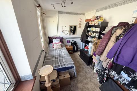 undefined, High Street, Wing LU7