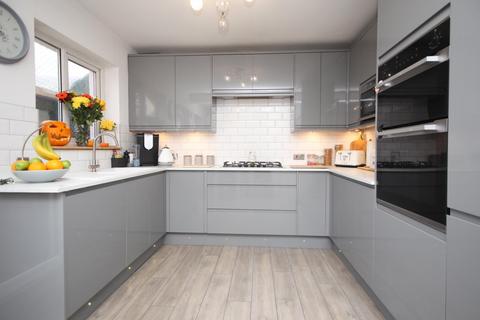 undefined, Cremlyn, Bethel, Caernarfon, Gwynedd, LL55