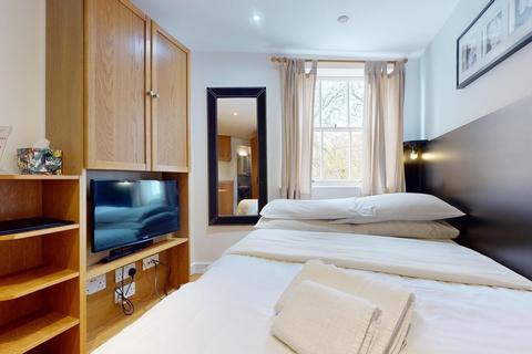 Cartwright Gardens, London WC1H