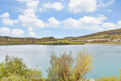 2 bedroom ground floor flat for sale, Limeburners Drive, Halling, Kent