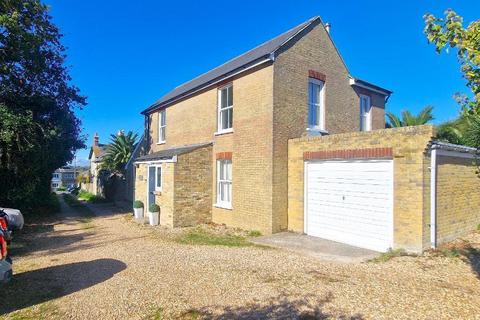 4 bedroom detached house for sale, Elm Close, Nettlestone, Isle of Wight, PO34 5ED