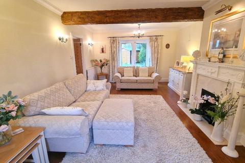 4 bedroom detached house for sale, Elm Close, Nettlestone, Isle of Wight, PO34 5ED