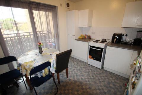 2 bedroom flat to rent, Olbrook, Milton Keynes MK6