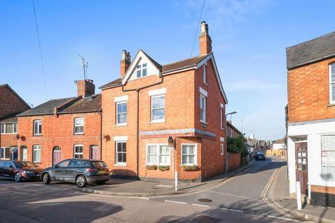 undefined, Newport Pagnell, Milton Keynes MK16