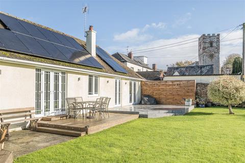 3 bedroom bungalow for sale, Poltimore, Exeter