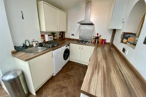 2 bedroom terraced house for sale, Deburgh Street, Swindon SN2