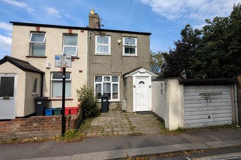 Hibernia Road, Greater London TW3