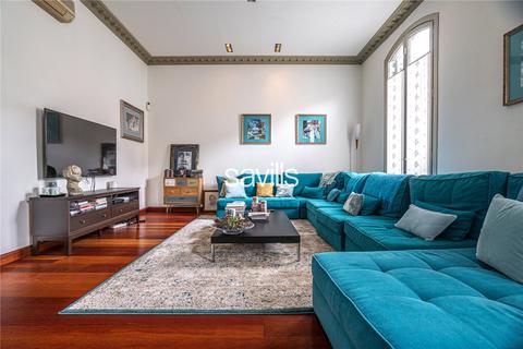 3 bedroom apartment, Flat For Sale In Eixample, Eixample, Barcelona