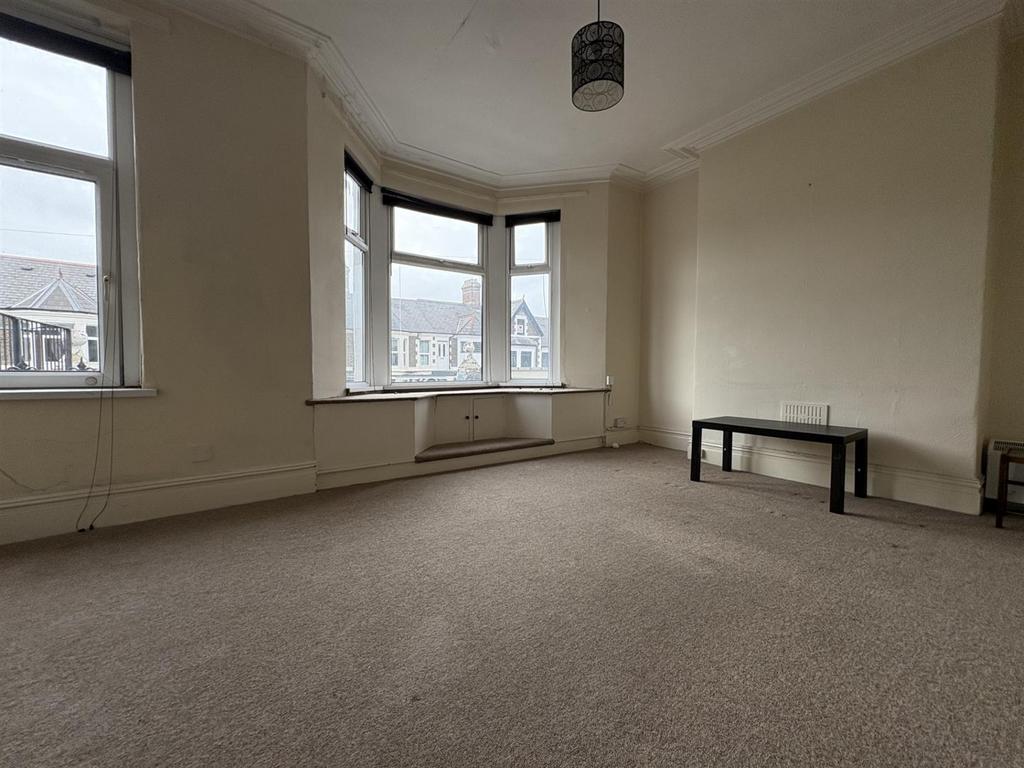 37a pen living room.jpg